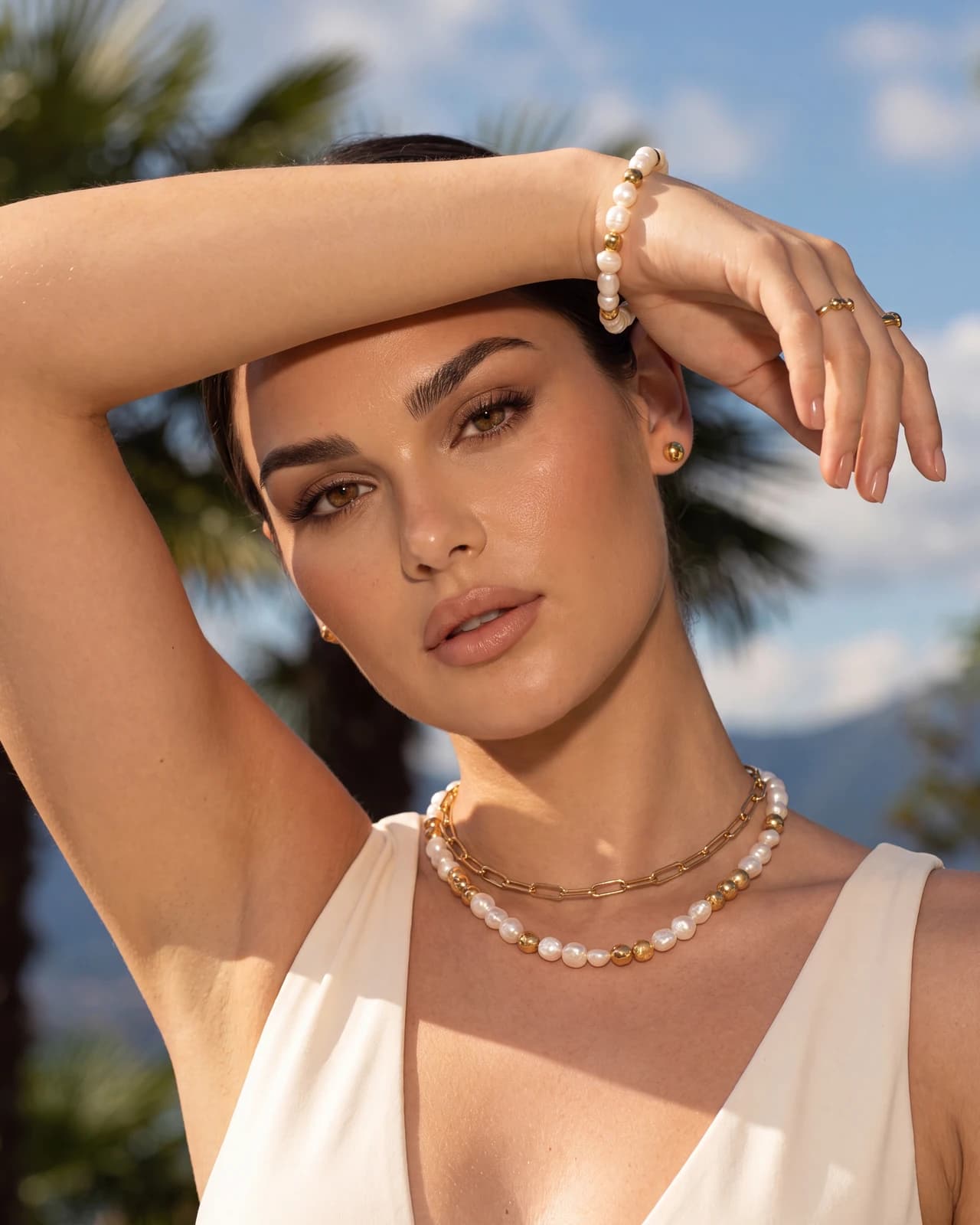 Pearl and gold jewelry