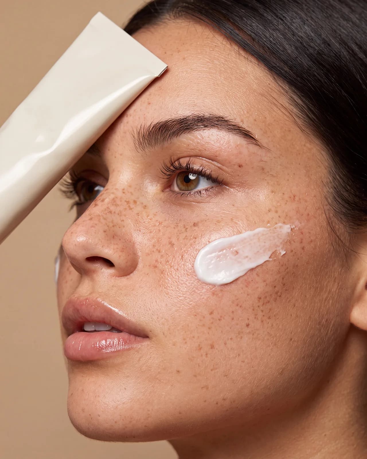 Skincare, bare glow